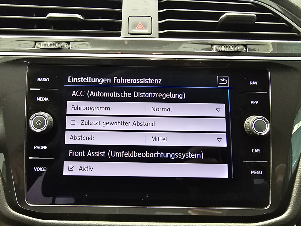 VW Tiguan – Foto 16