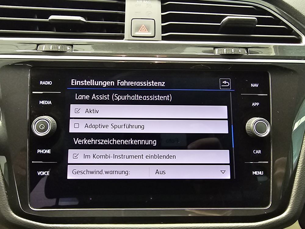 VW Tiguan – Foto 17