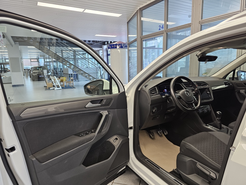 VW Tiguan – Foto 28