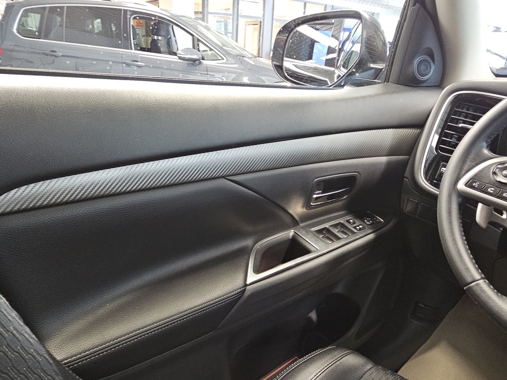 Mitsubishi Outlander – Foto 15