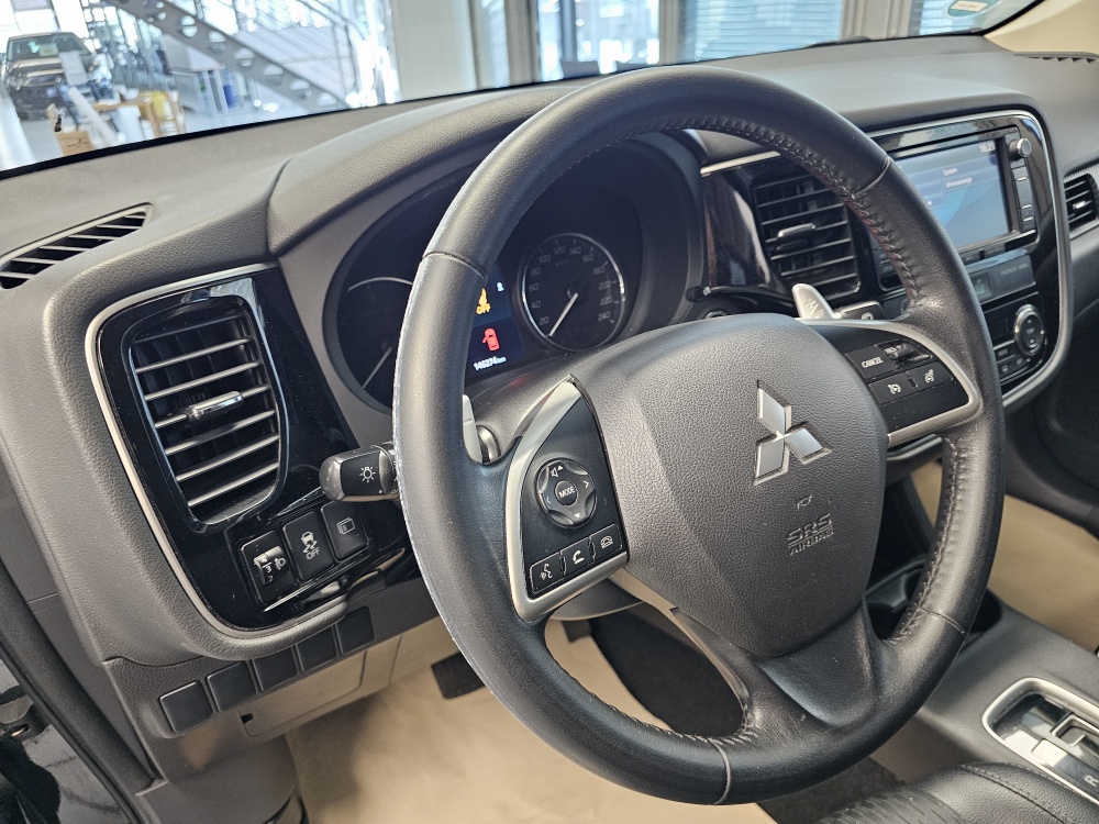 Mitsubishi Outlander – Foto 17