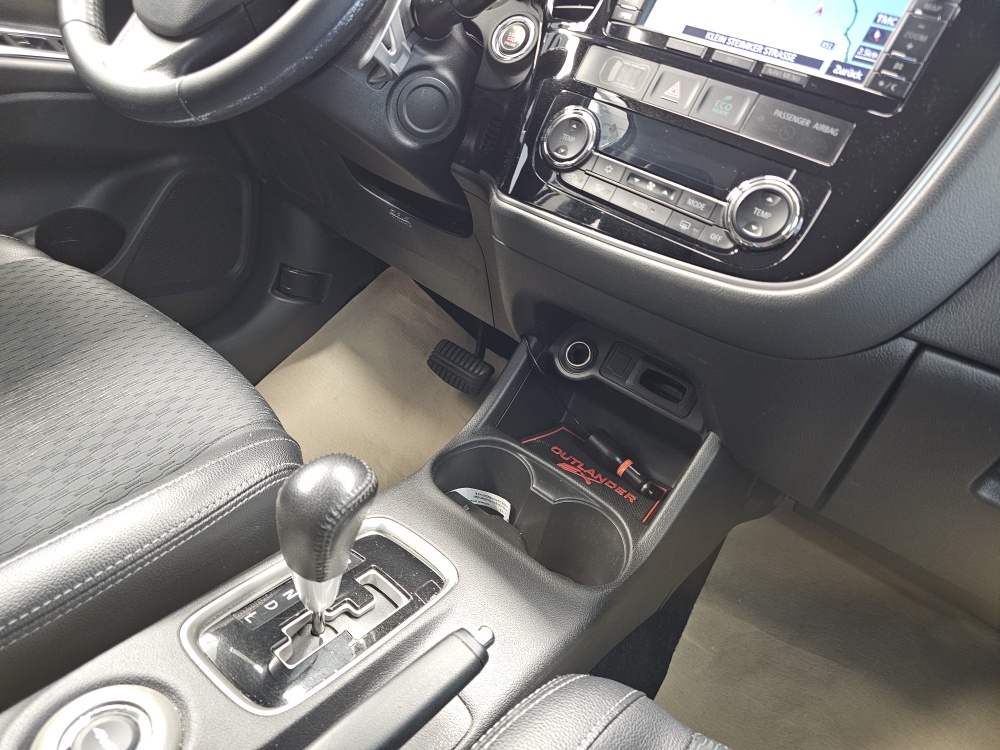 Mitsubishi Outlander – Foto 8