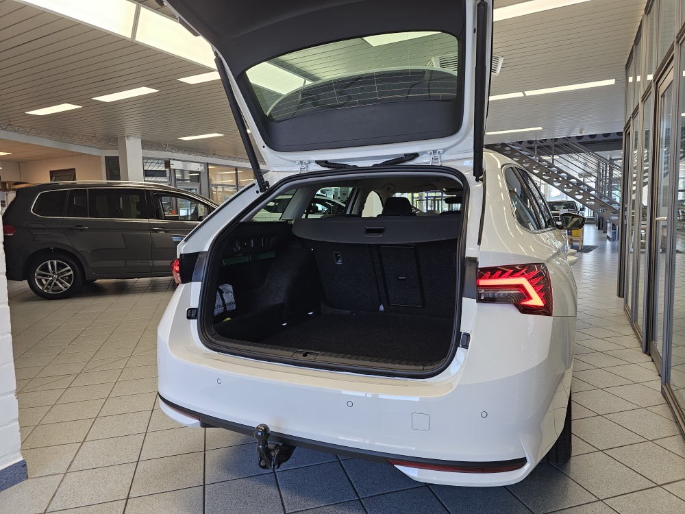 Skoda Octavia Combi – Foto 2