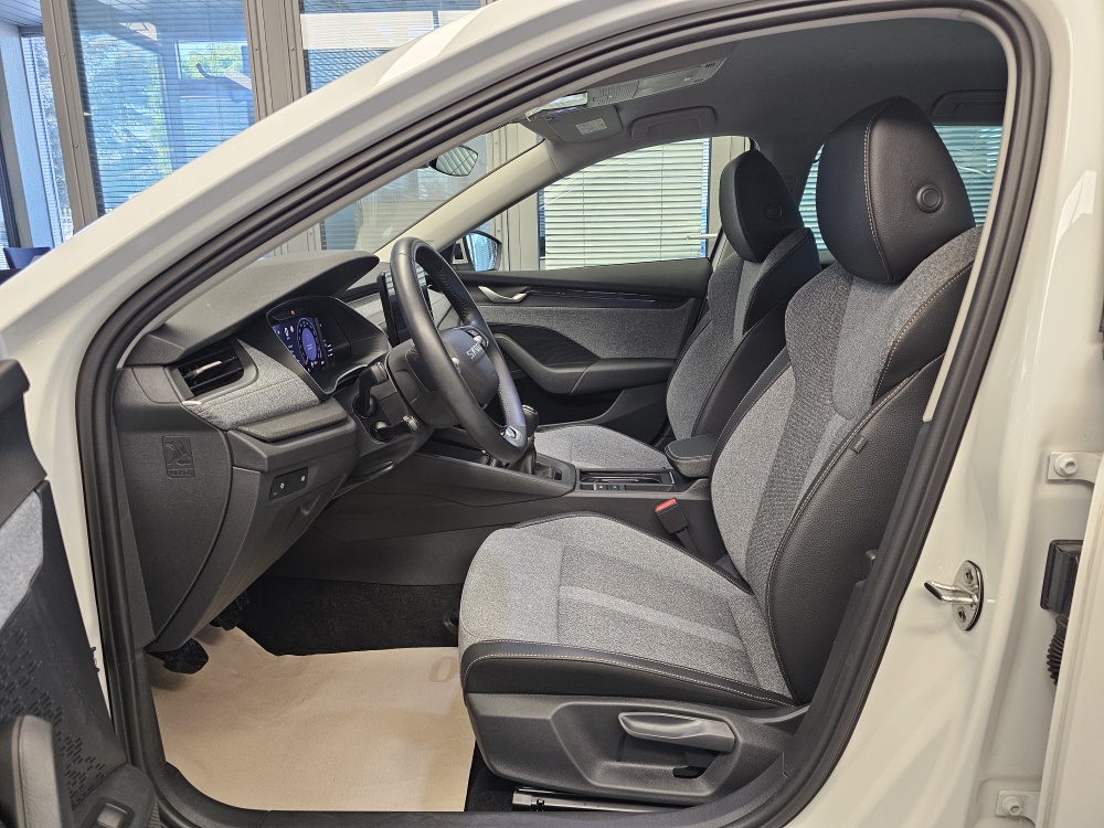 Skoda Octavia Combi – Foto 24