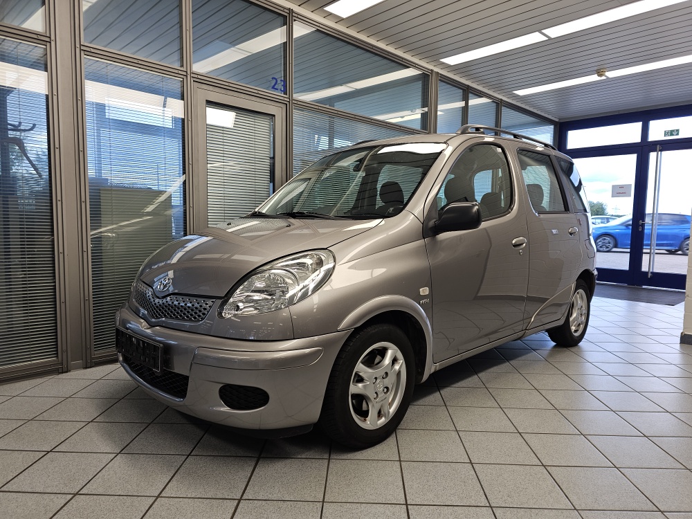 Toyota Yaris Verso Sol