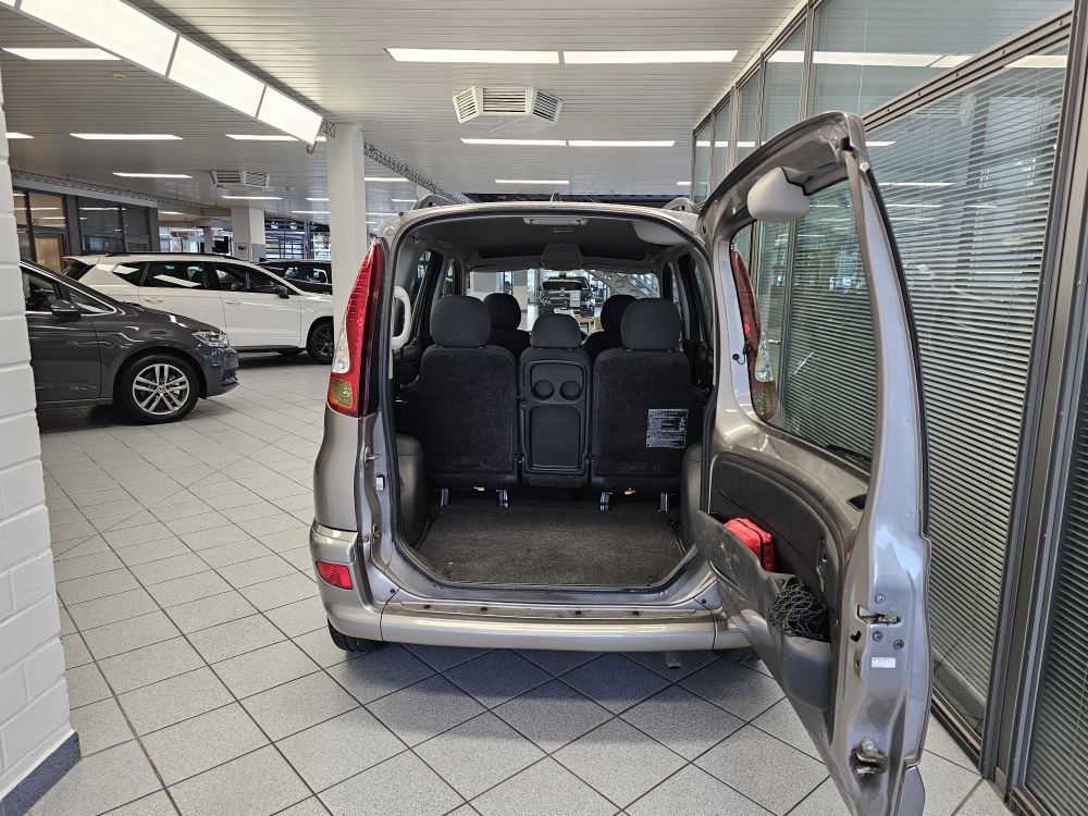 Toyota Yaris Verso – Foto 2
