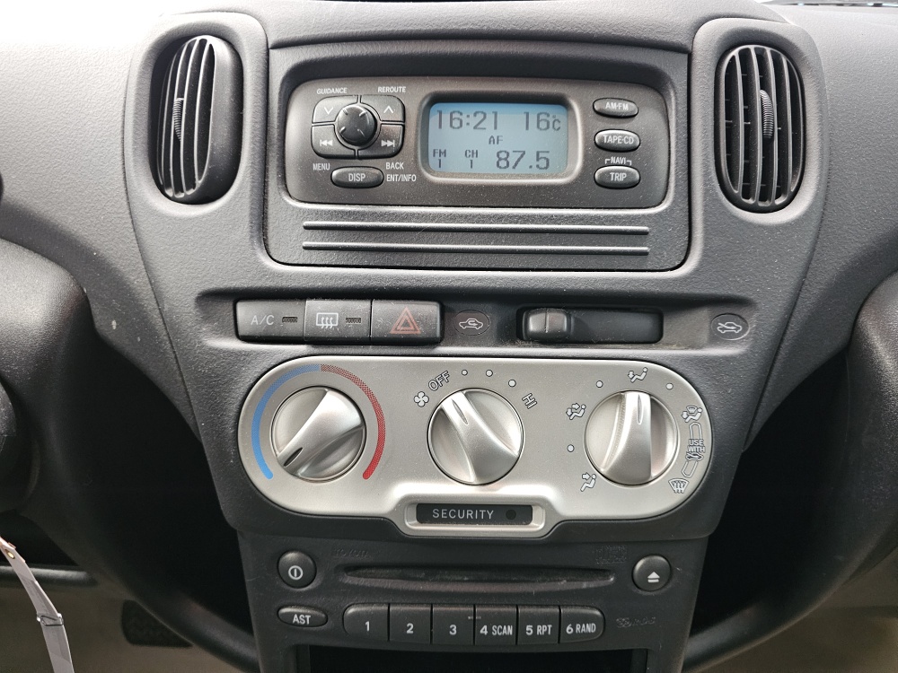 Toyota Yaris Verso – Foto 7