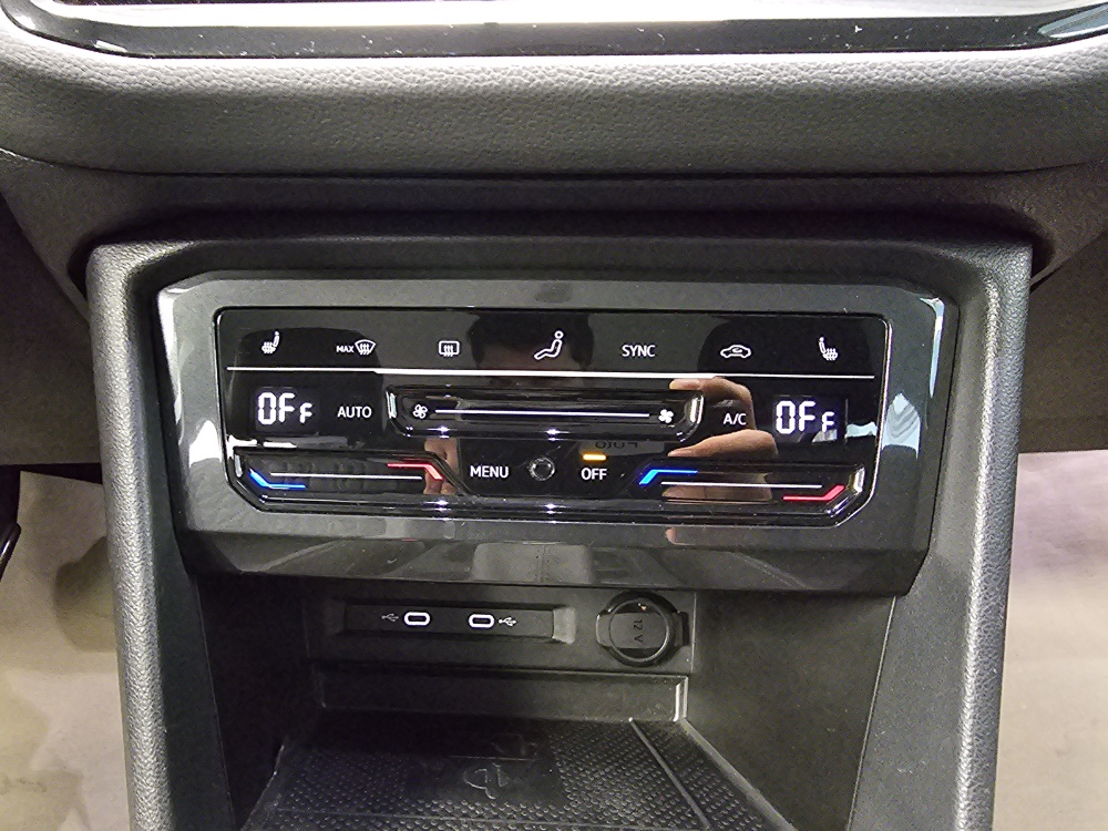 VW Tiguan – Foto 11