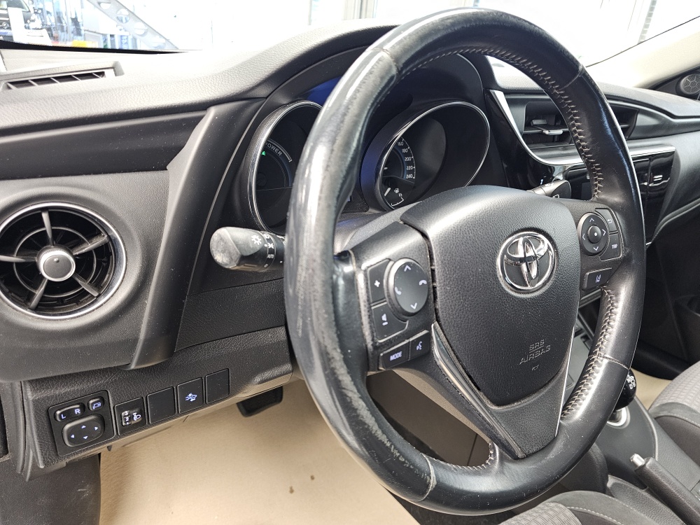 Toyota Auris Touring Sports – Foto 16