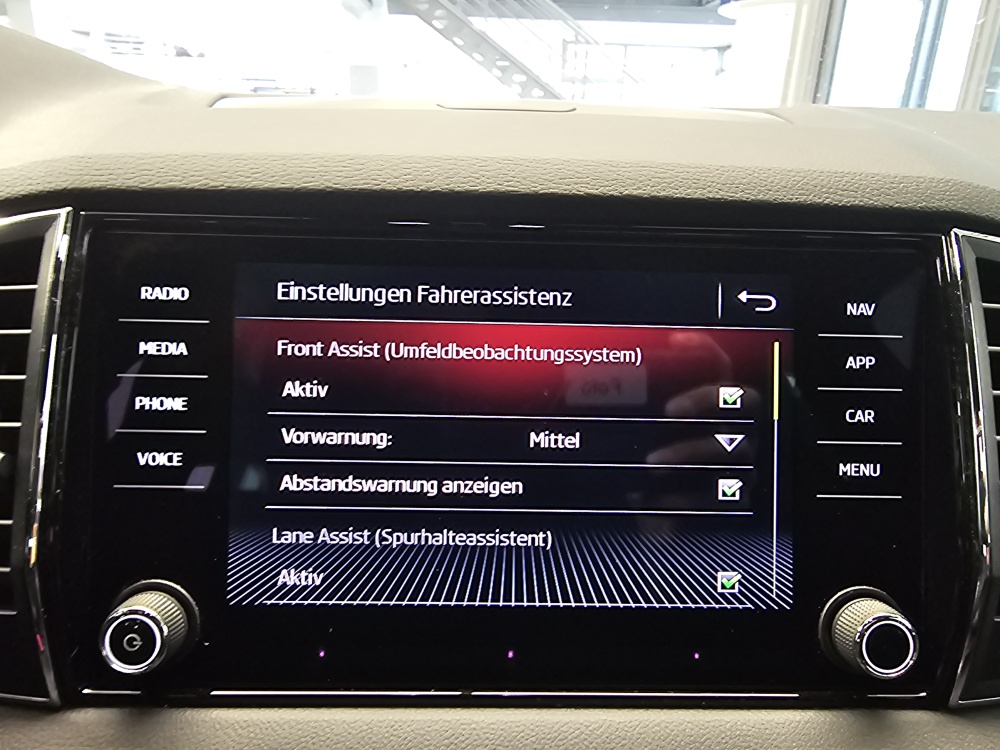 Skoda Karoq – Foto 17