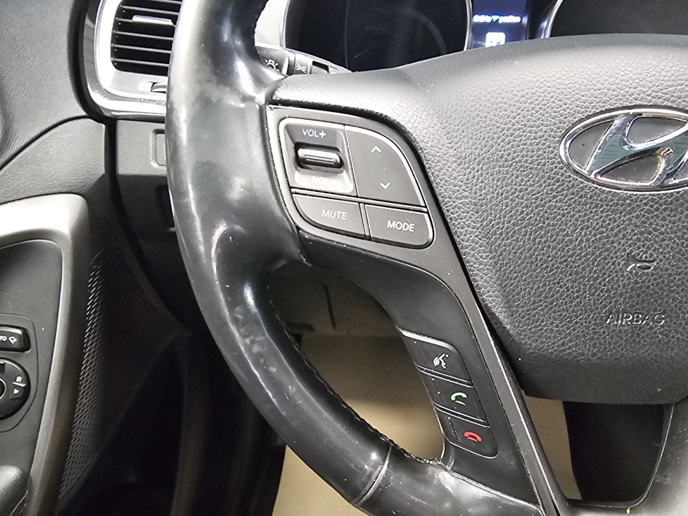 Hyundai Santa Fe – Foto 15