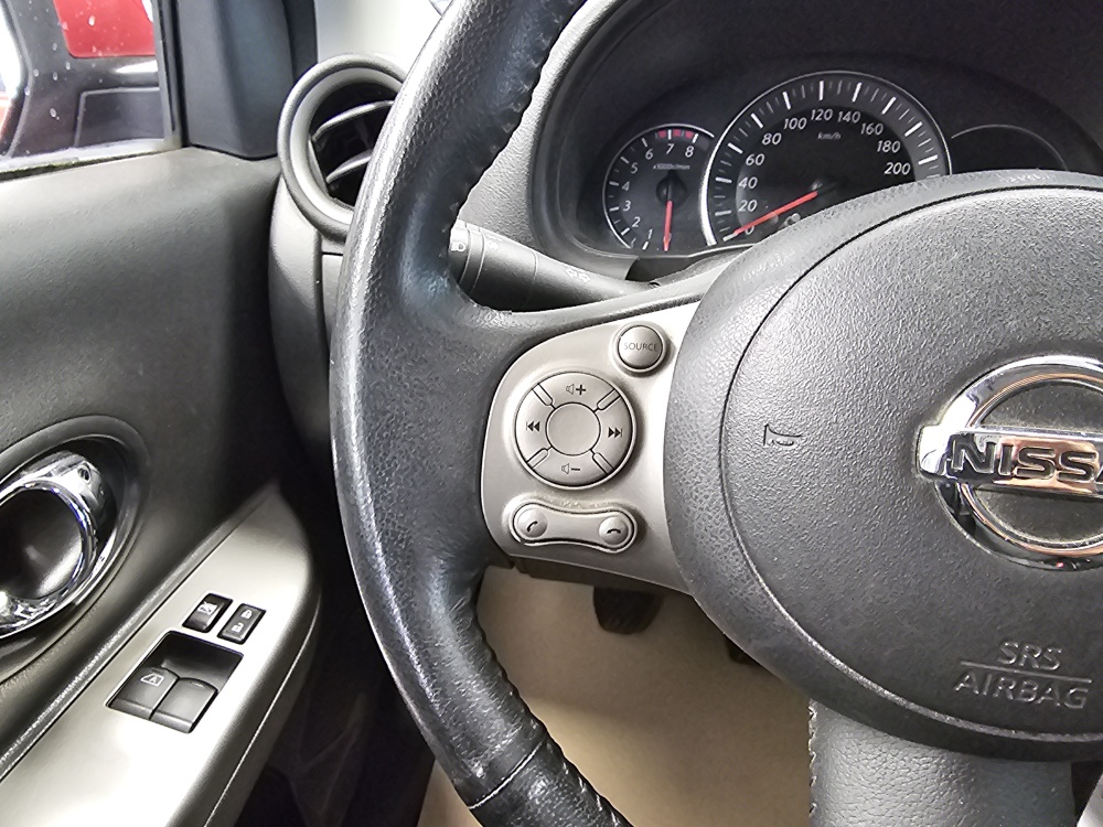 Nissan Micra – Foto 10
