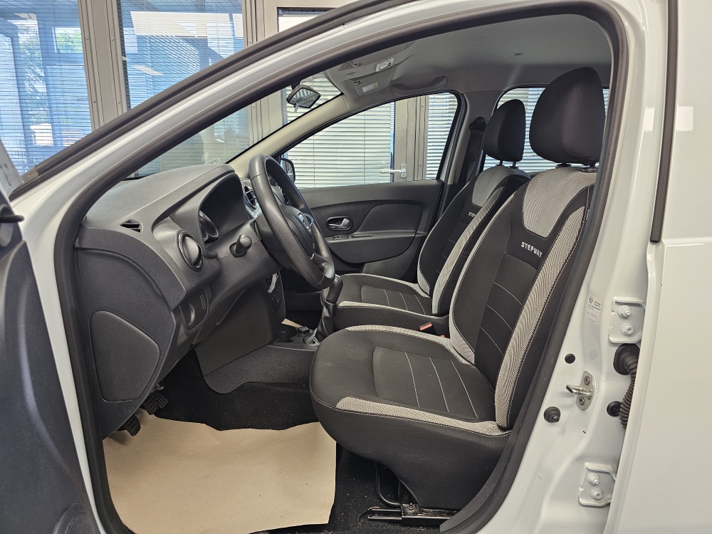 Dacia Sandero – Foto 12