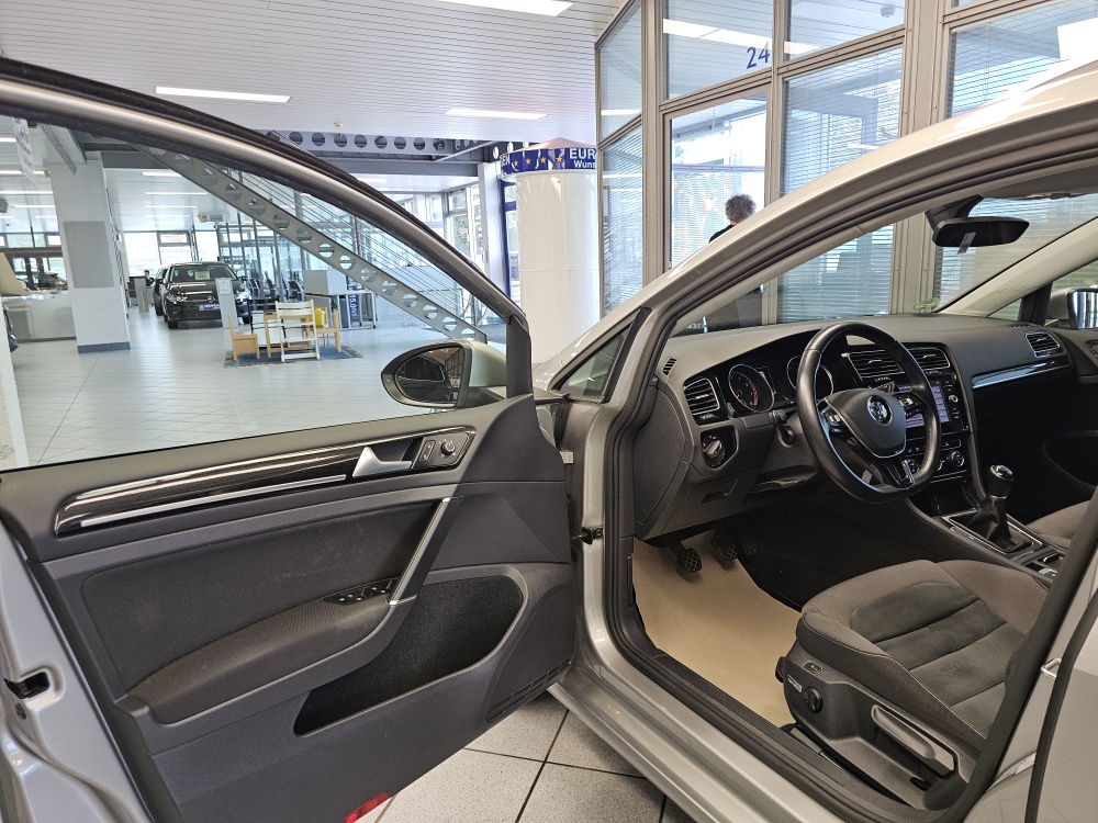 VW Golf Variant – Foto 23