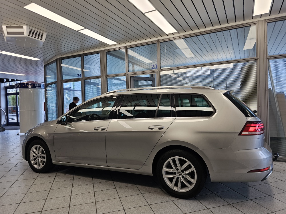 VW Golf Variant – Foto 24