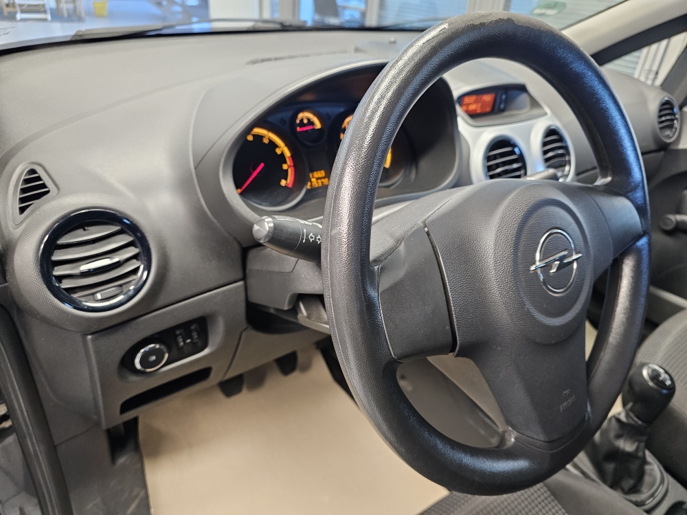 Opel Corsa – Foto 12