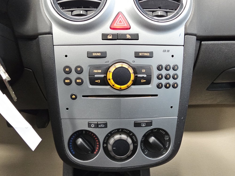 Opel Corsa – Foto 9
