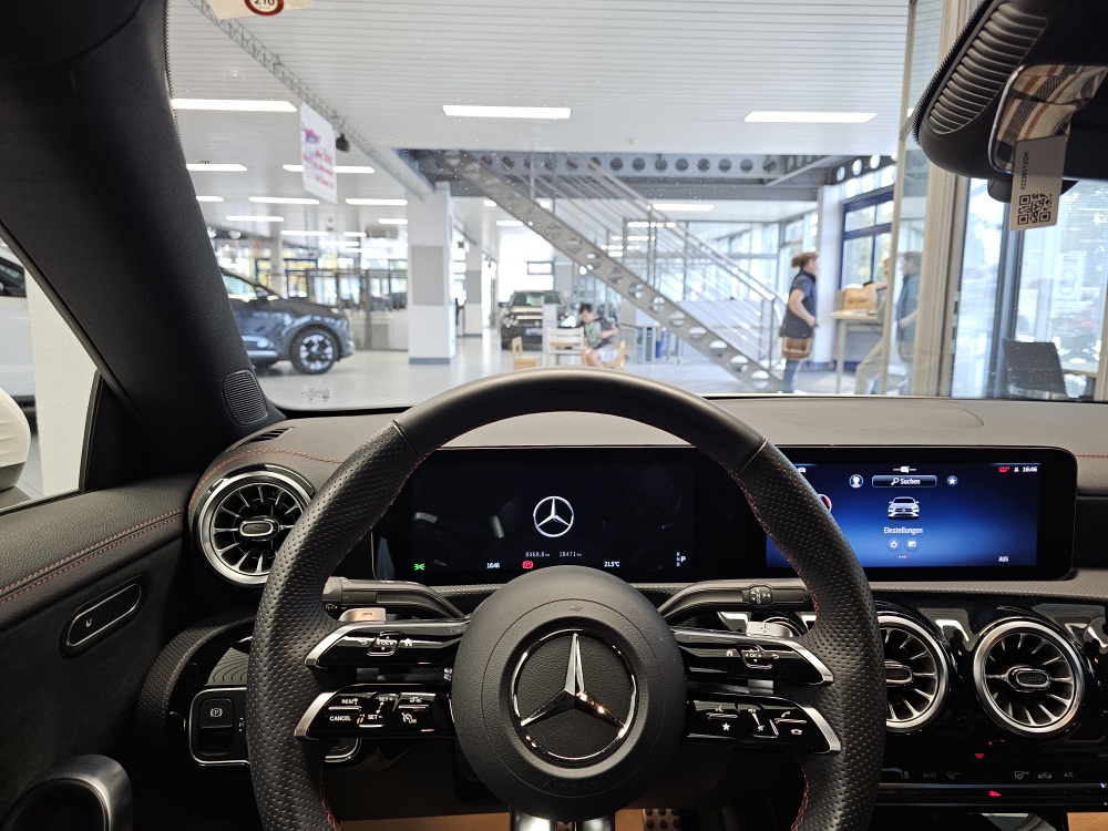 Mercedes-Benz CLA 200 – Foto 25