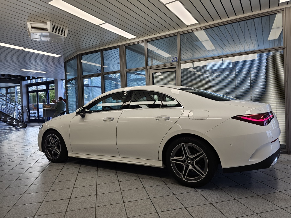 Mercedes-Benz CLA 200 – Foto 31