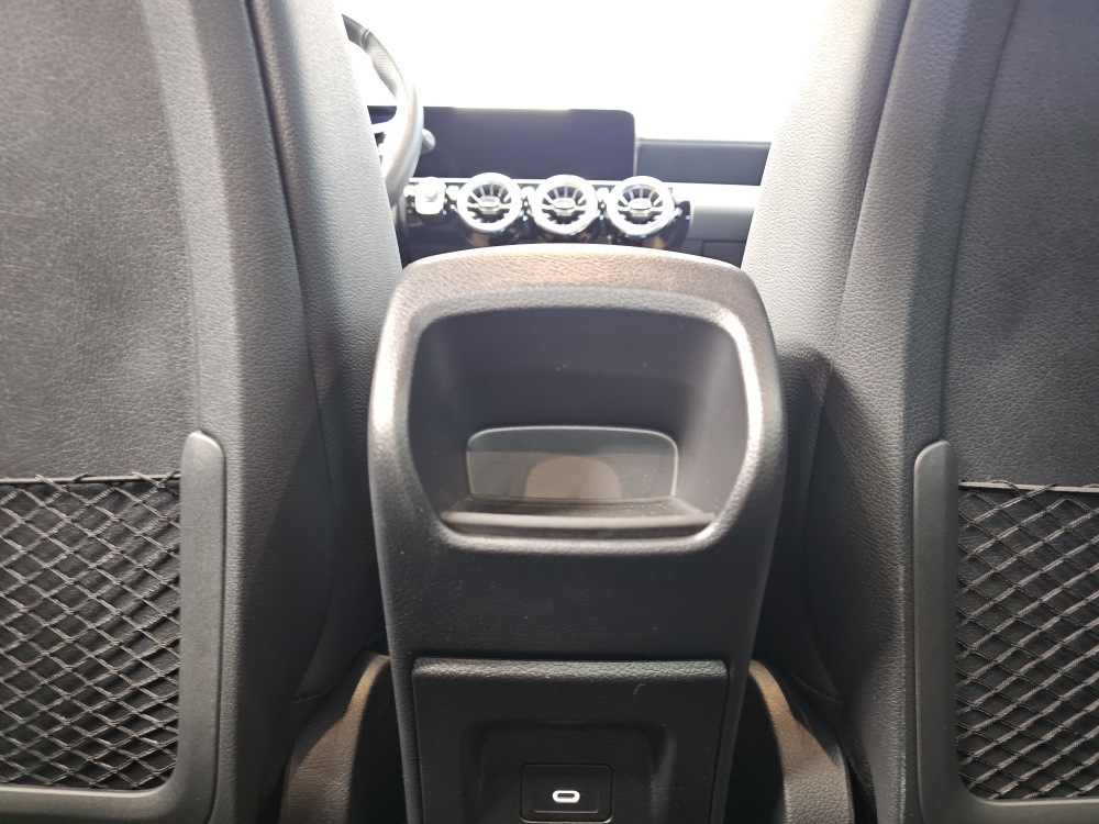 Mercedes-Benz CLA 200 – Foto 5