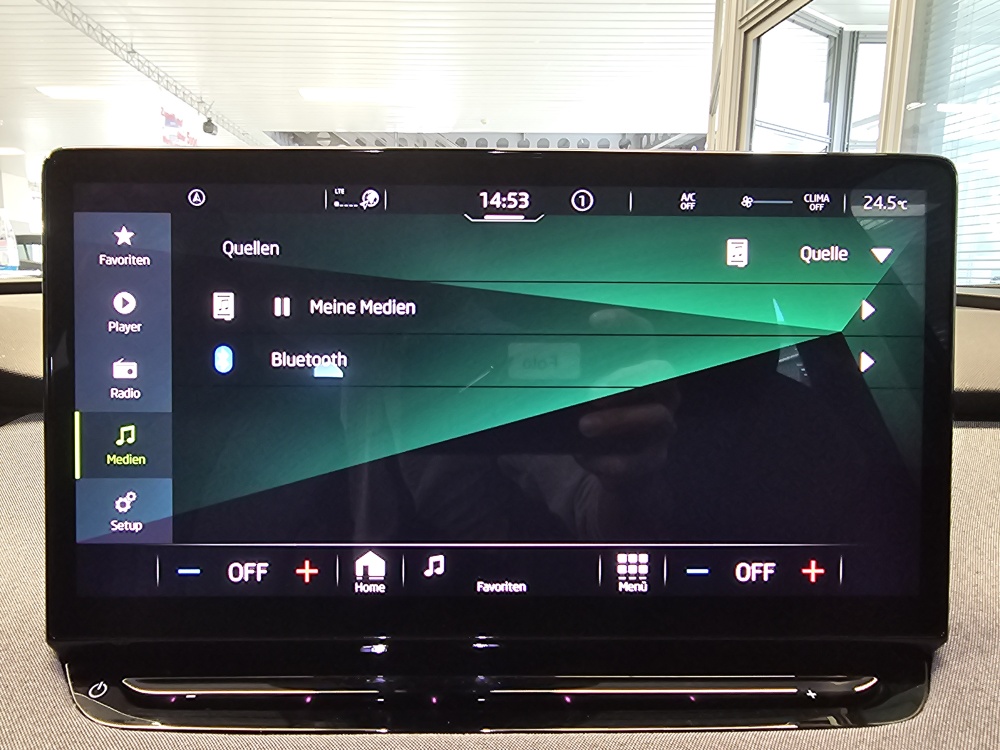 Skoda Enyaq – Foto 12