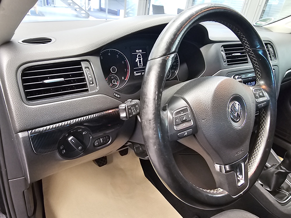 VW Jetta – Foto 17