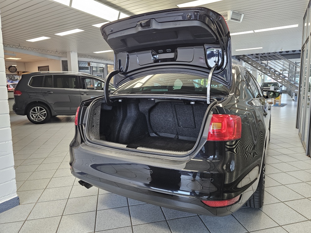 VW Jetta – Foto 2