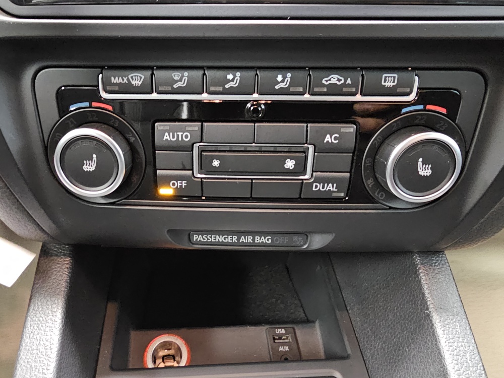 VW Jetta – Foto 8