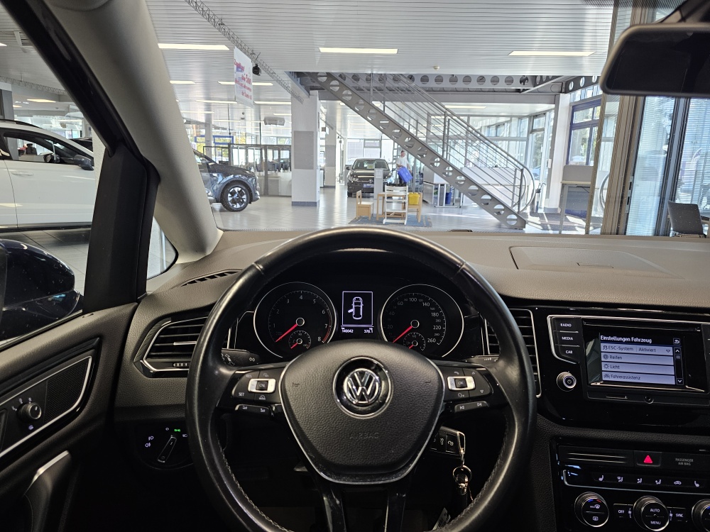 VW Golf Sportsvan – Foto 15