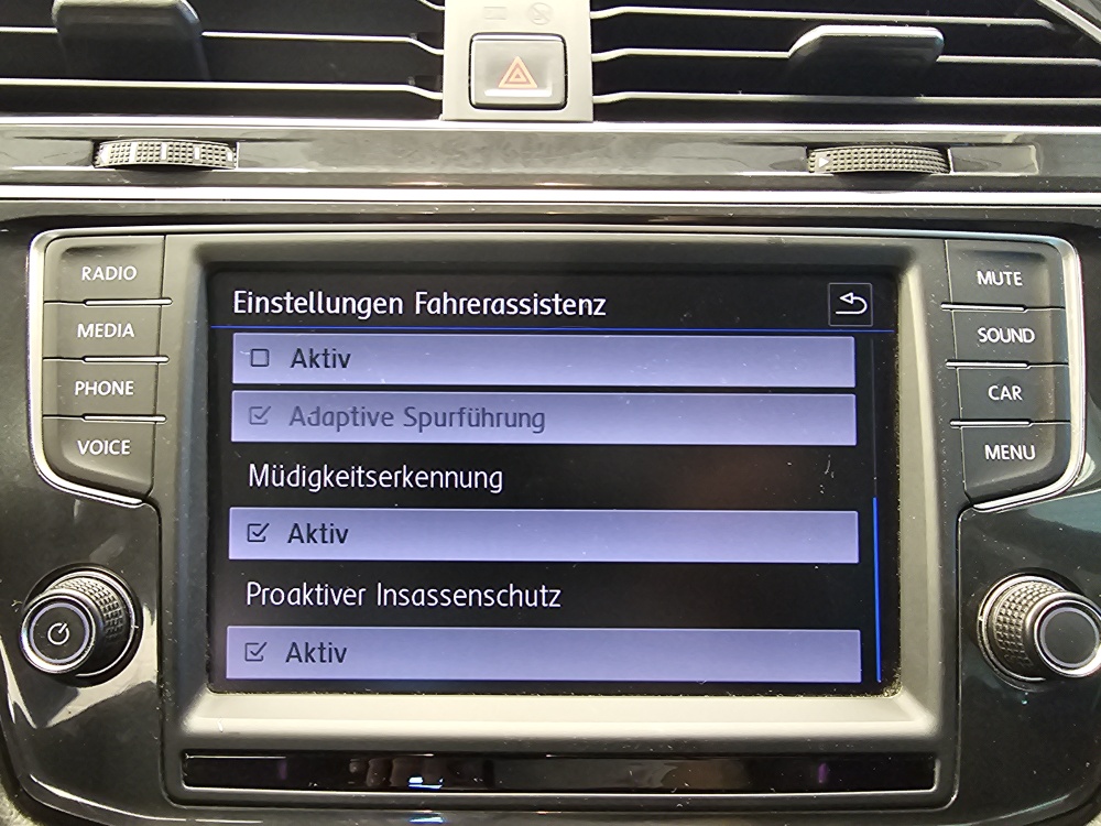 VW Tiguan – Foto 11