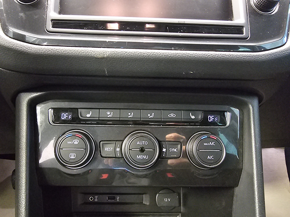 VW Tiguan – Foto 8