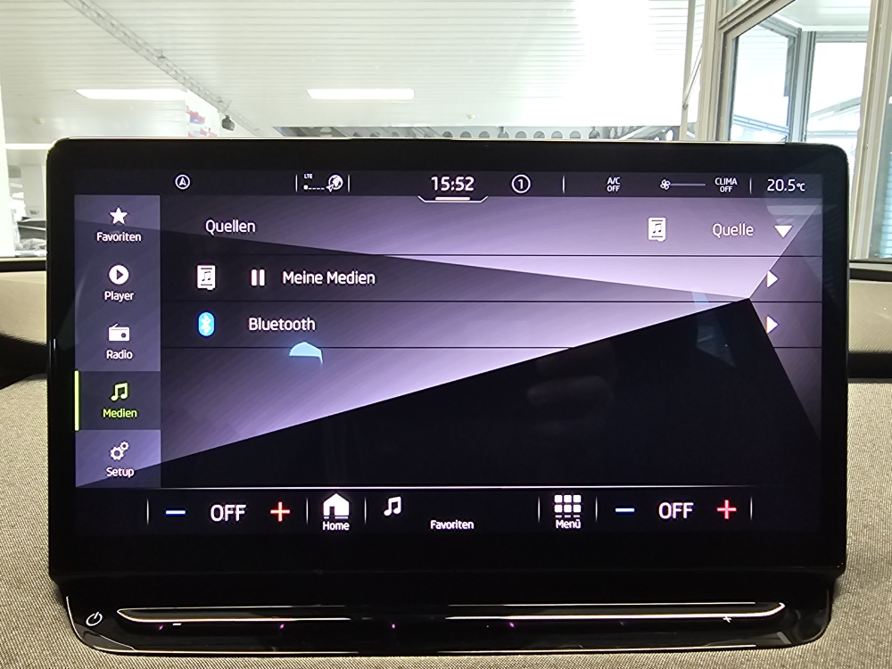 Skoda Enyaq – Foto 12