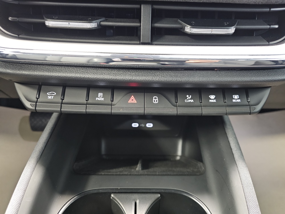 Skoda Enyaq – Foto 8