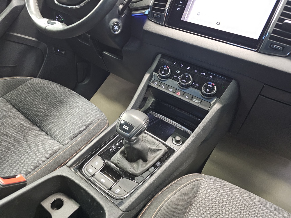 Skoda Karoq – Foto 10