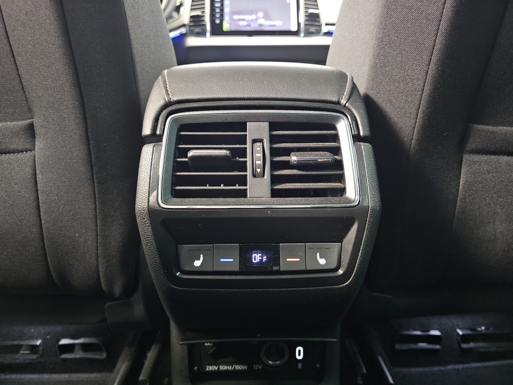 Skoda Karoq – Foto 8