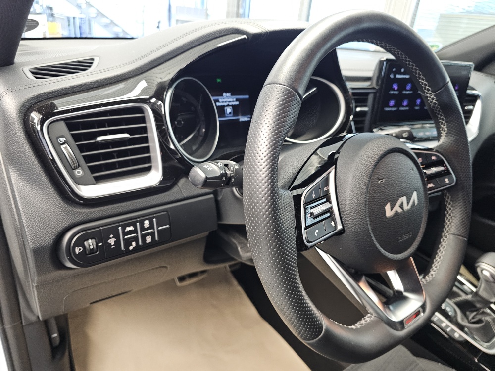 Kia ProCeed – Foto 21