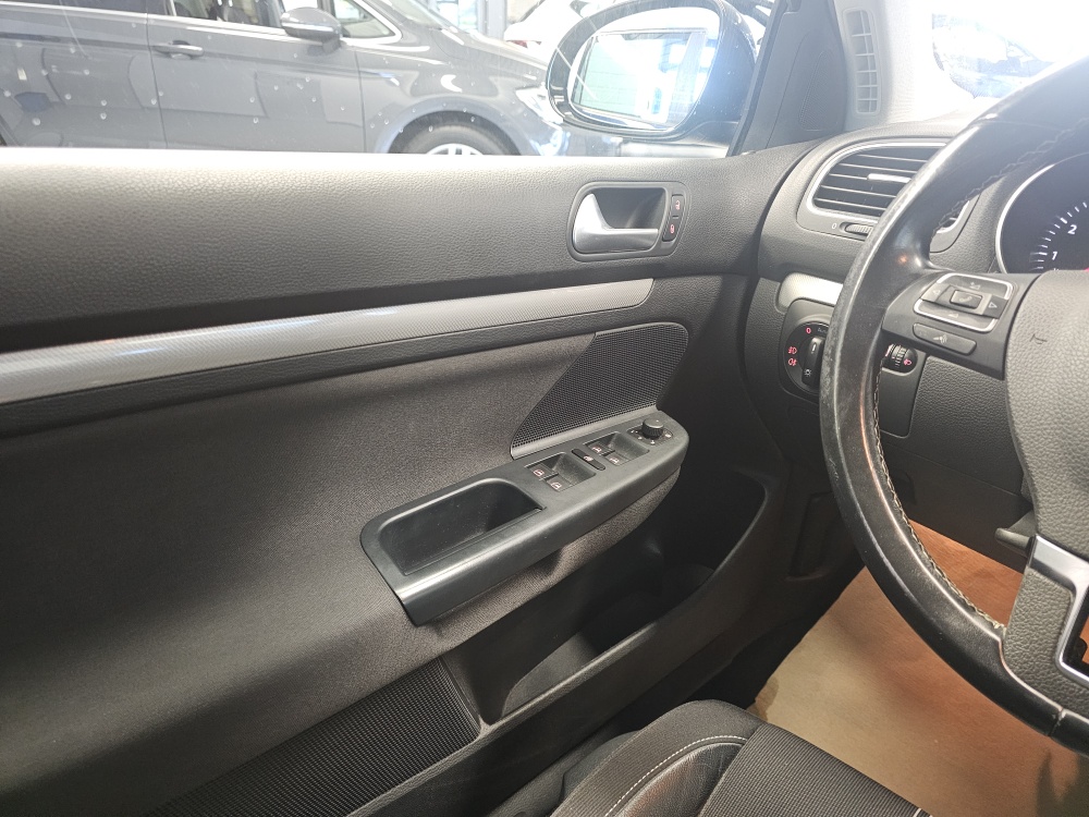 VW Golf Variant – Foto 14