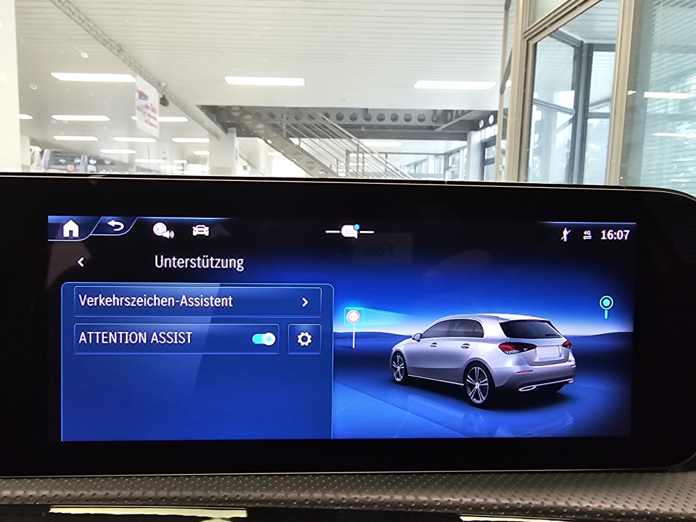Mercedes-Benz A 180 – Foto 17