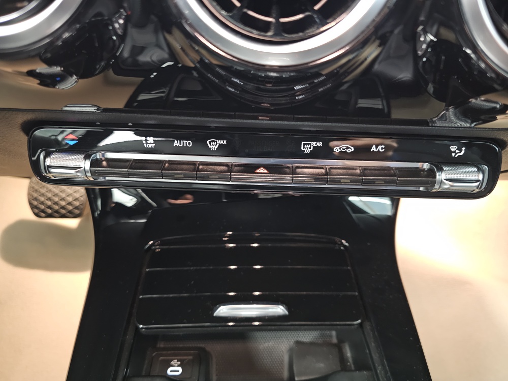 Mercedes-Benz A 180 – Foto 9