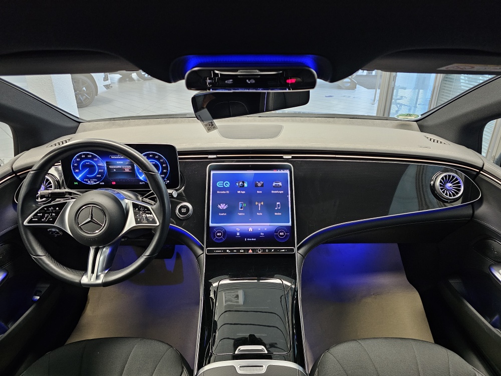 Mercedes-Benz EQE 300 – Foto 11
