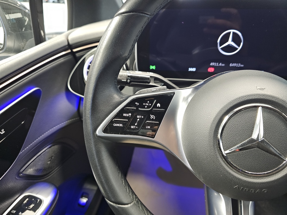 Mercedes-Benz EQE 300 – Foto 26
