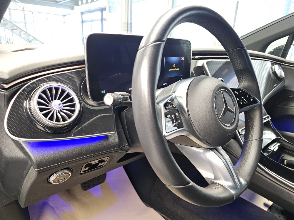 Mercedes-Benz EQE 300 – Foto 29