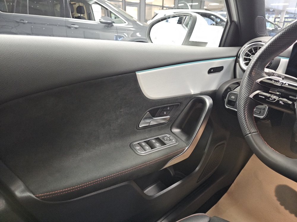 Mercedes-Benz A 200 – Foto 23