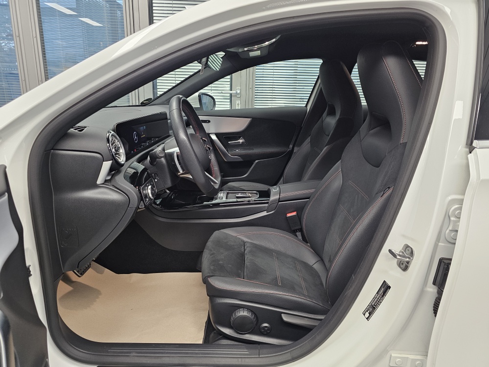 Mercedes-Benz A 200 – Foto 28