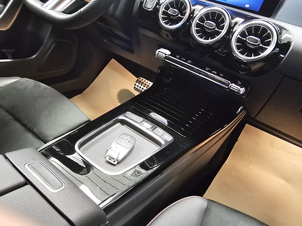 Mercedes-Benz A 200 – Foto 7