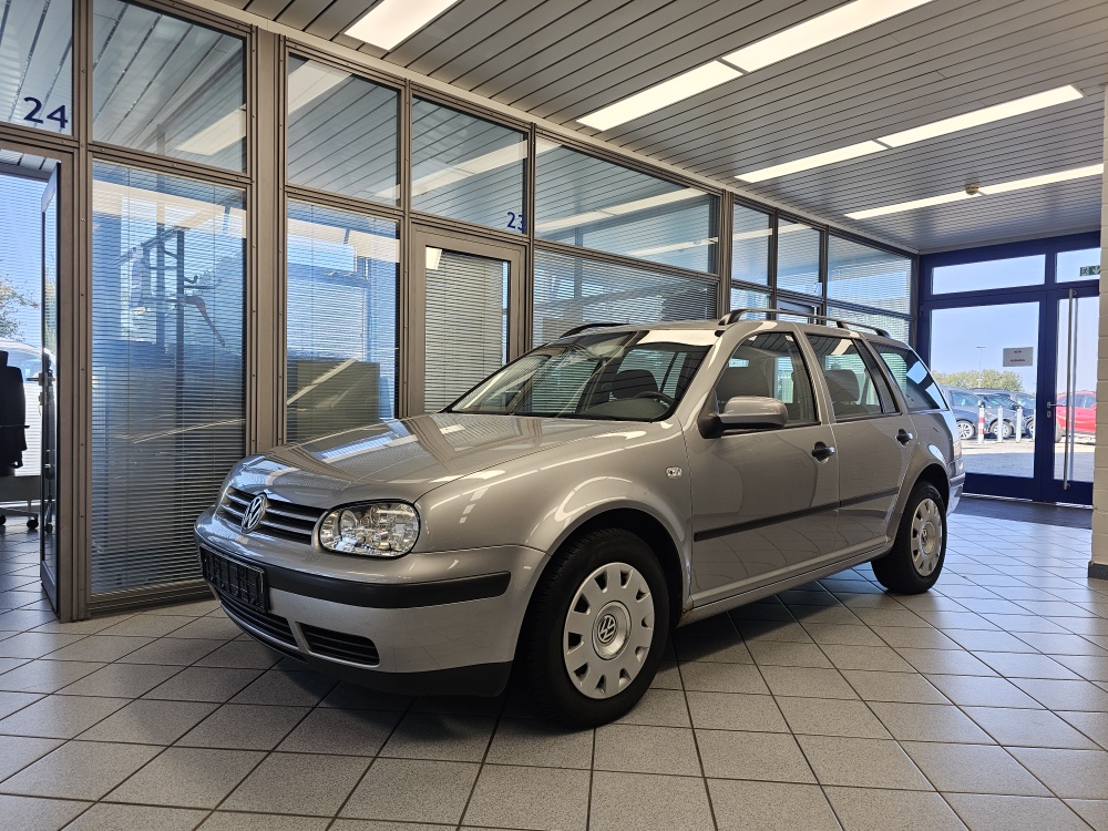 VW Golf Variant – Foto 1