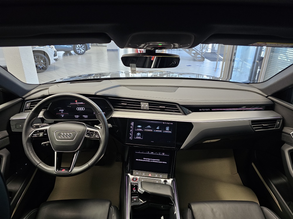 Audi e-tron – Foto 11