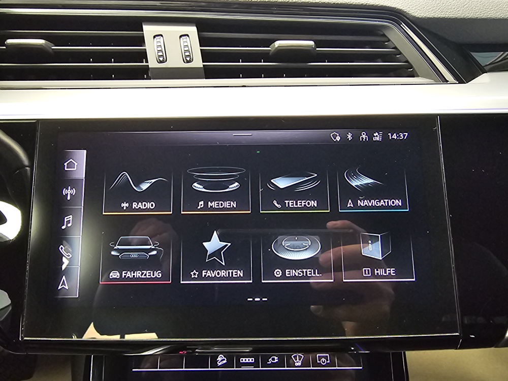 Audi e-tron – Foto 14