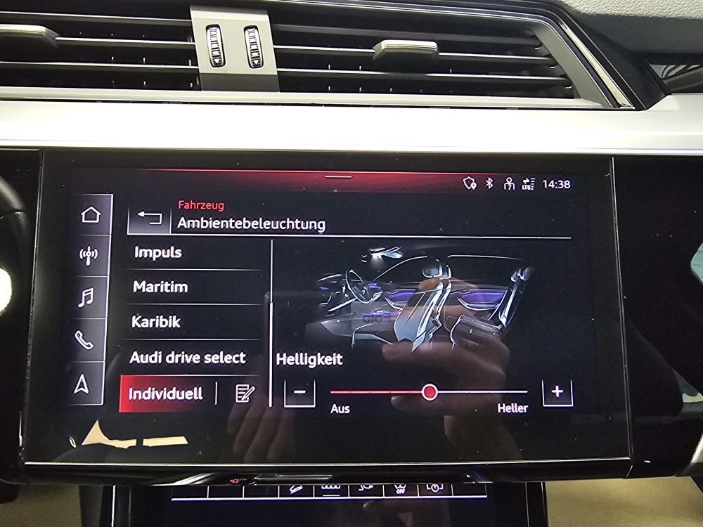 Audi e-tron – Foto 21