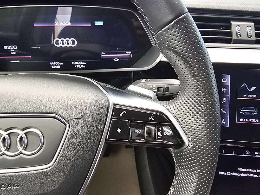 Audi e-tron – Foto 25